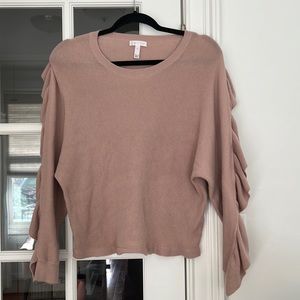 Light weight sweater // Leith // L